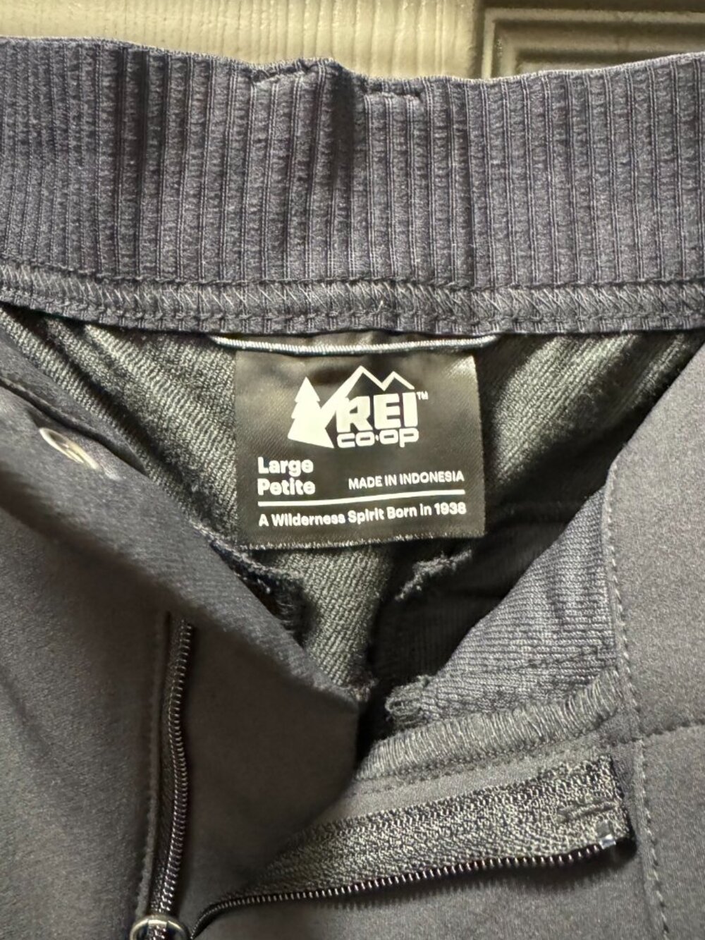 REI Activator Pants Women Petite Large - Picture 5 of 8